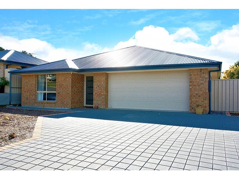 16 McKinlay Street, Mount Compass SA 5210