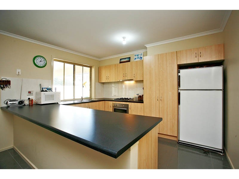 16 McKinlay Street, Mount Compass SA 5210