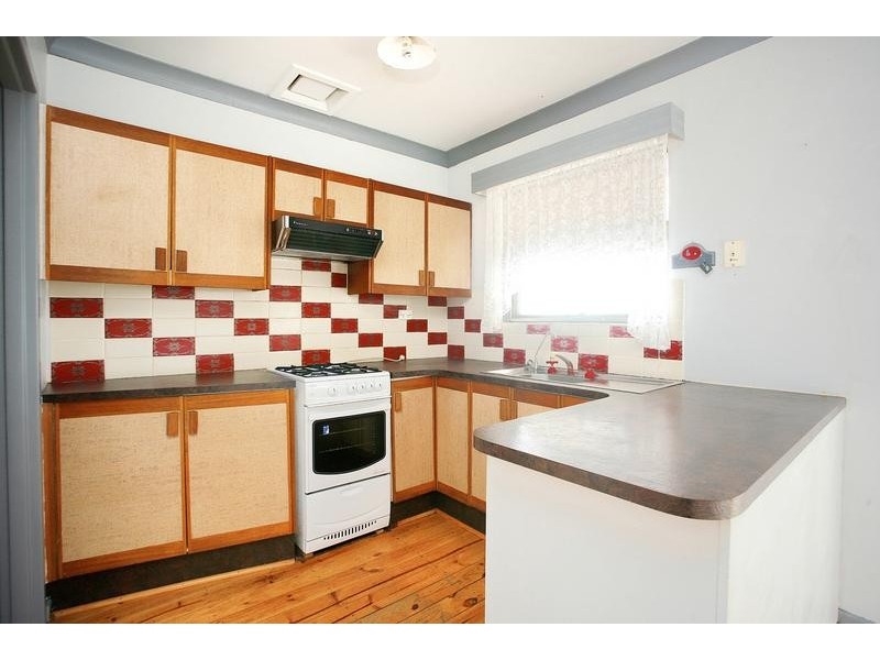 3 Norman Cres, Hackham SA 5163