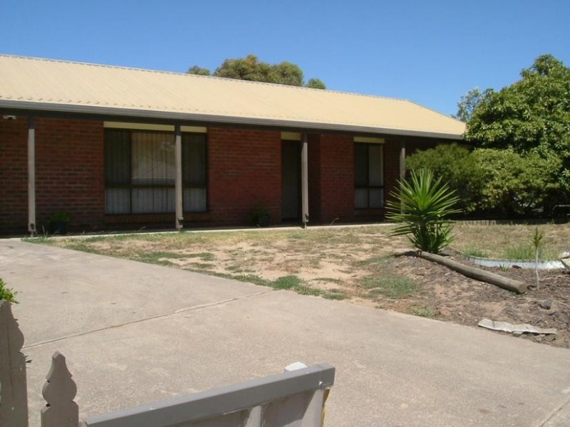 10 Evelyn Sturt Drive, Willunga SA 5172
