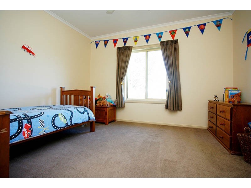 Cowper Rd, Hope Forest SA 5172