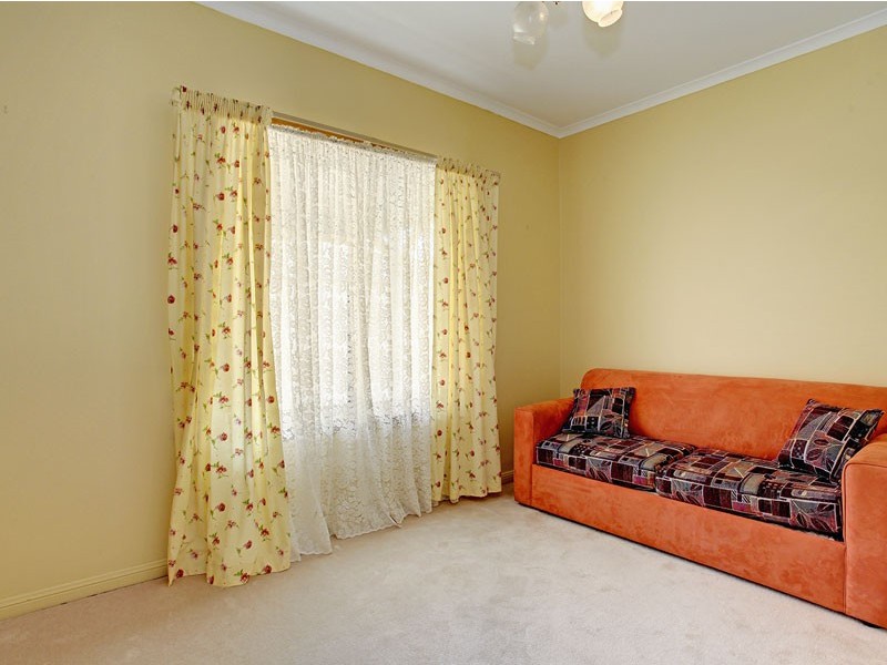 3 Albatross Grove, Seaford Rise SA 5169