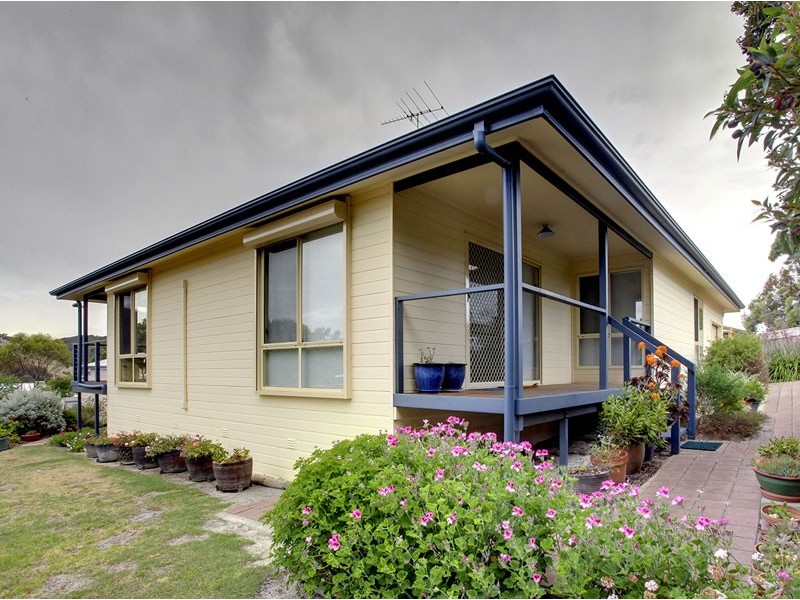 16 Wright Ave, Mount Compass SA 5210