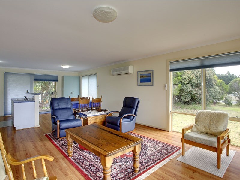 16 Wright Ave, Mount Compass SA 5210