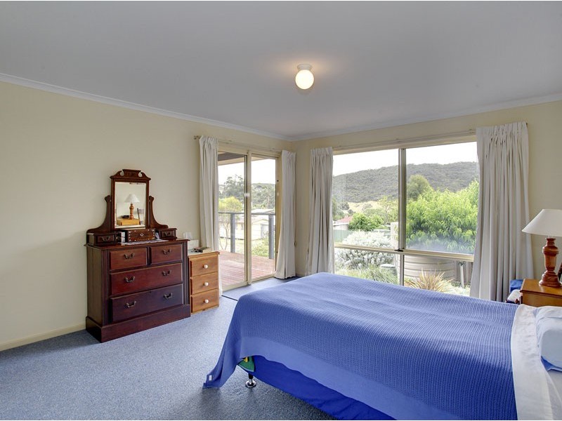 16 Wright Ave, Mount Compass SA 5210