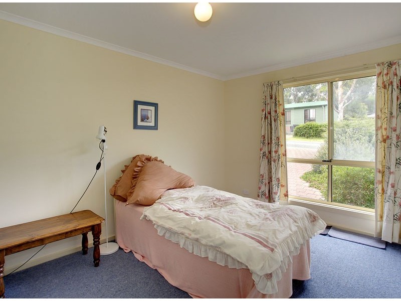 16 Wright Ave, Mount Compass SA 5210