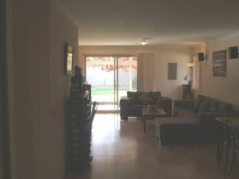 15 Seafarer Court, Seaford Rise SA 5169