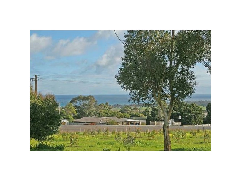 12 Main South Road, Sellicks Hill SA 5174