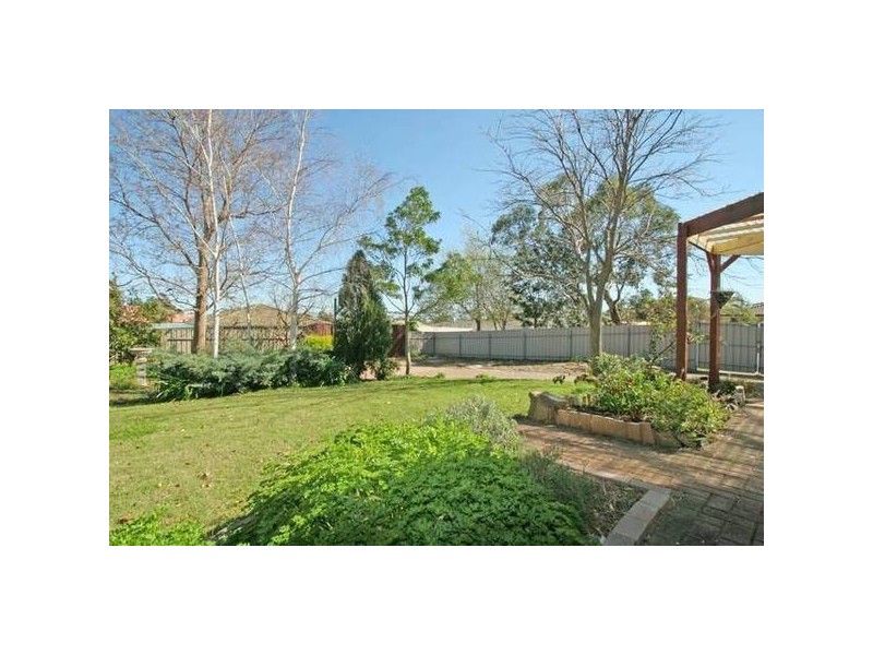 2 Kernick Avenue, Willunga SA 5172