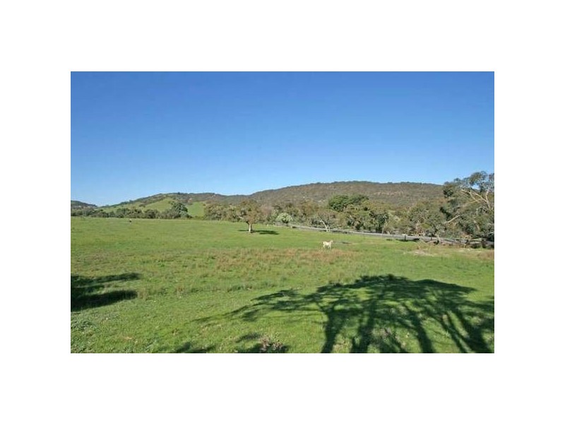 2 Bahloo Glen Road, Mount Compass SA 5210