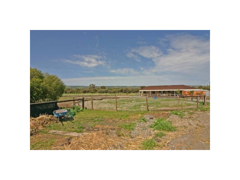 12 Malpas Road, Willunga SA 5172
