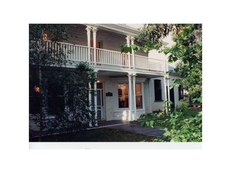 1 St Peters Terrace, Willunga SA 5172