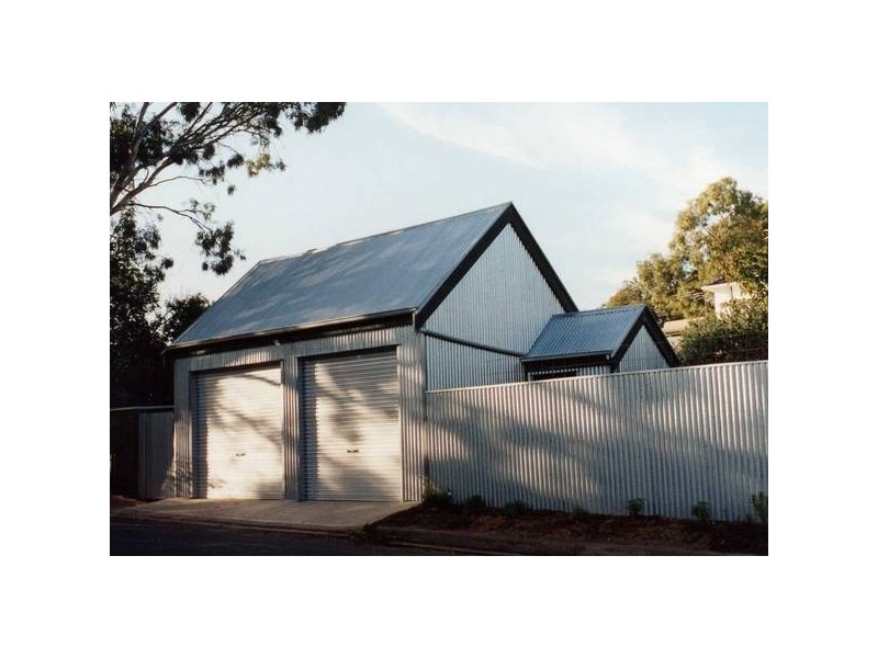 1 St Peters Terrace, Willunga SA 5172