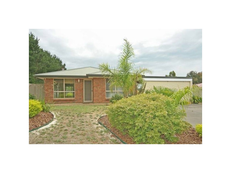 14 Goyder
Road, Mount Compass SA 5210