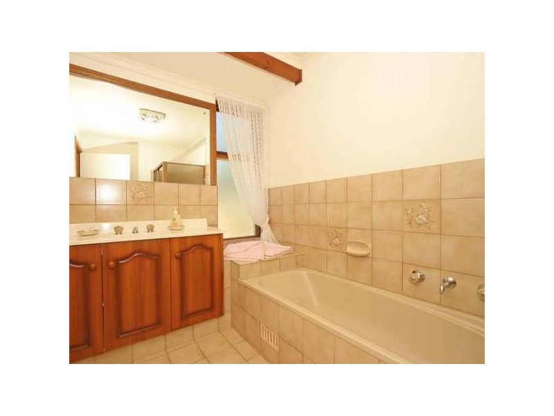 20 Galaxy Court, Mclaren Vale SA 5171