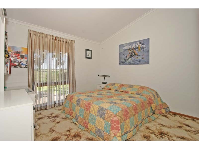 2 Nangkita Road, Mount Compass SA 5210