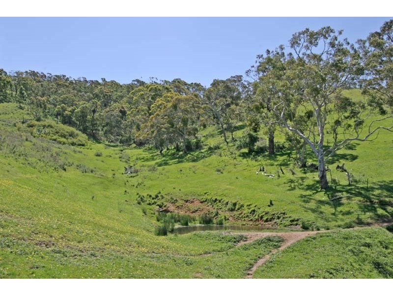 2 Nangkita Road, Mount Compass SA 5210