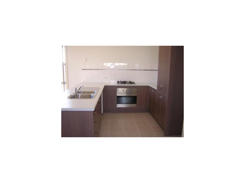 19 Bluebay Ave, Aldinga Beach SA 5173