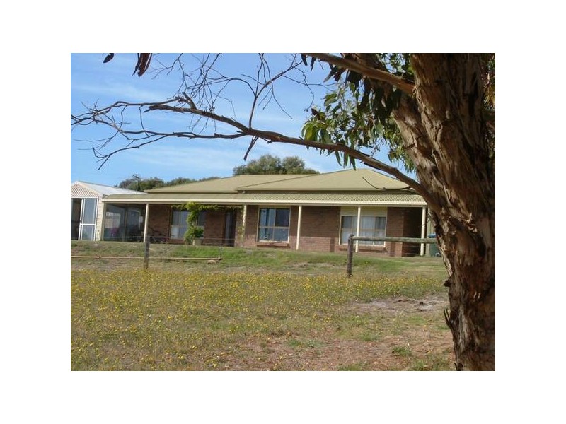 4 Goolwa Road, Mount Compass SA 5210