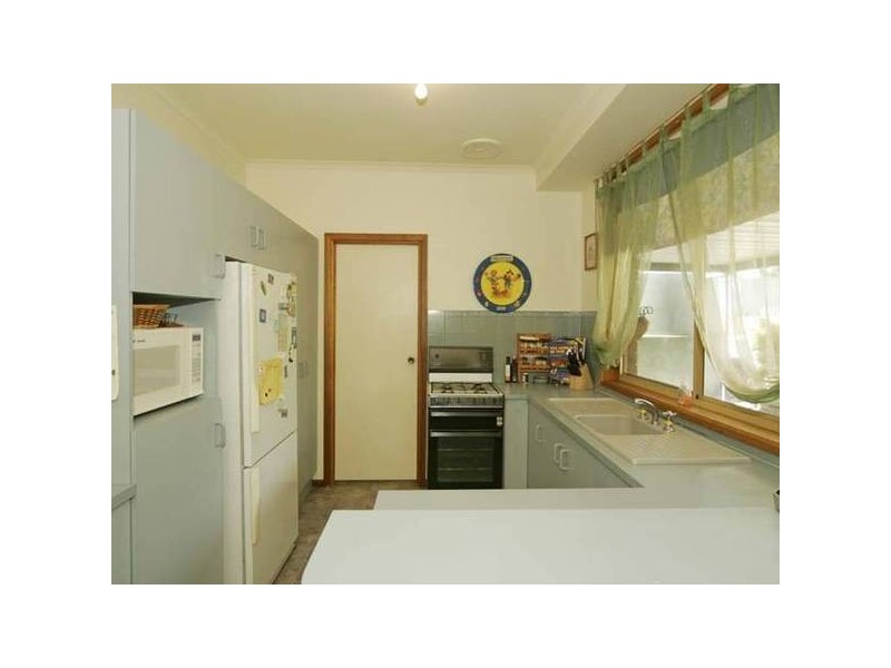 4 Goolwa Road, Mount Compass SA 5210