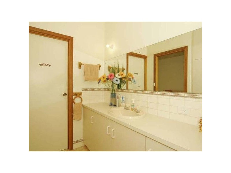 4 Goolwa Road, Mount Compass SA 5210