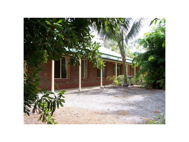 10 Main Road, Willunga SA 5172