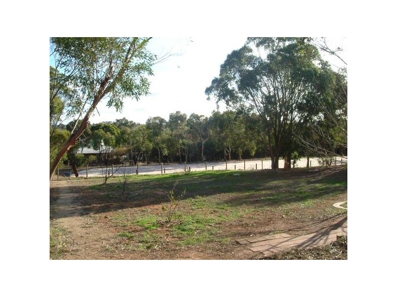 62 Burnside Road, Strathalbyn SA 5255