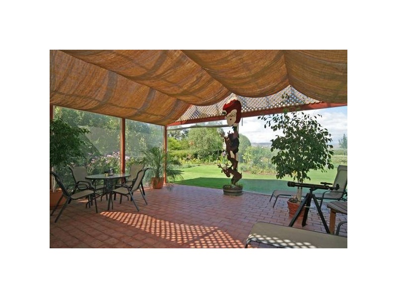 8 Cox Road, Aldinga Beach SA 5173