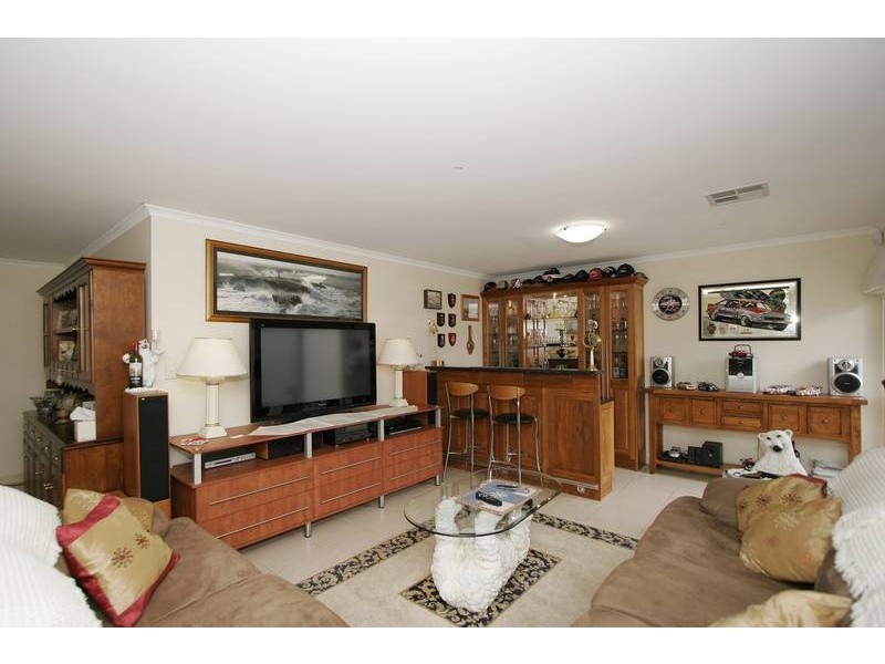 42 Pridham Boulevard, Aldinga Beach SA 5173