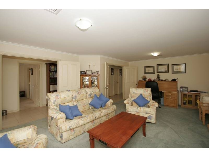 42 Pridham Boulevard, Aldinga Beach SA 5173