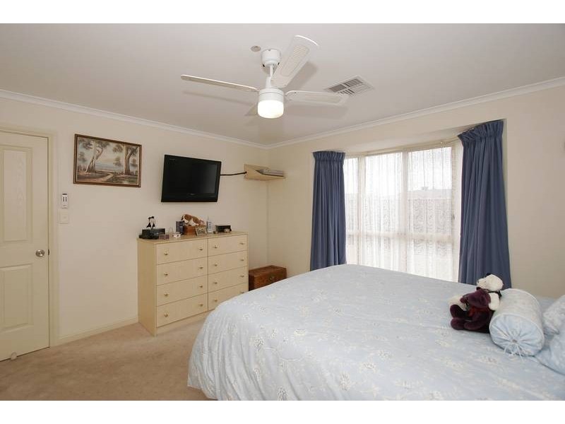 42 Pridham Boulevard, Aldinga Beach SA 5173