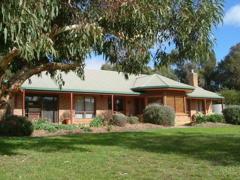 3 Yundi Road, Mount Compass SA 5210