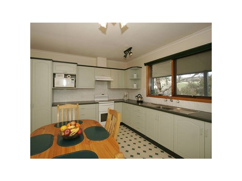 41 St Johns Terrace, Willunga SA 5172