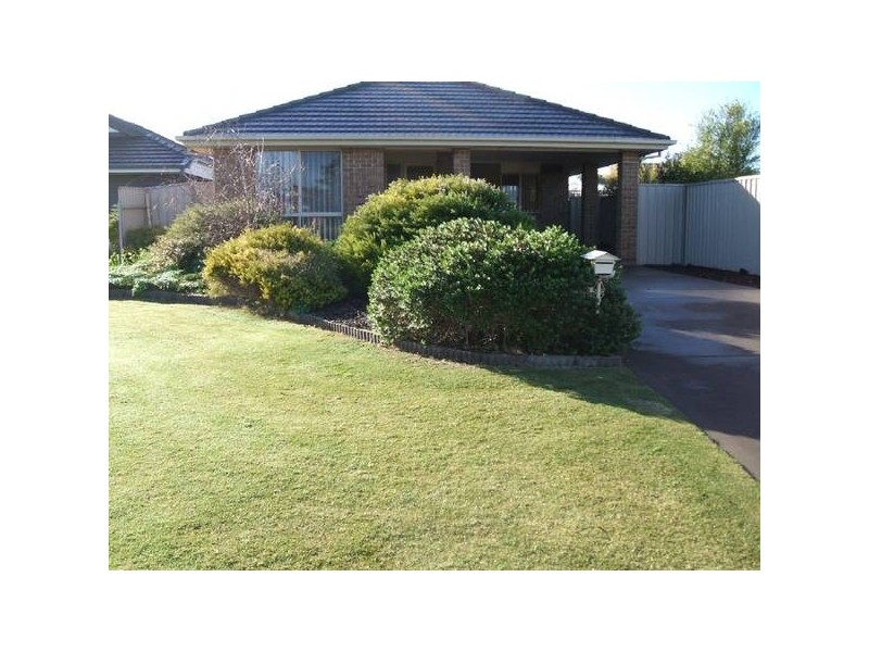 15 Seafarer Court, Seaford Rise SA 5169