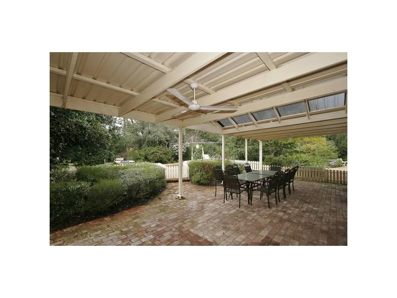 24 Main Road, Willunga SA 5172