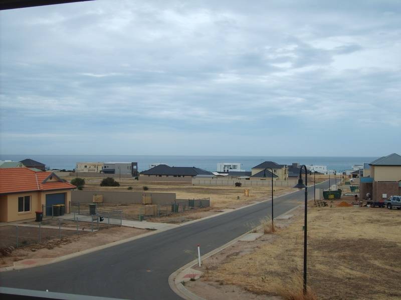 14 MILFORD AVENUE, Sellicks Beach SA 5174