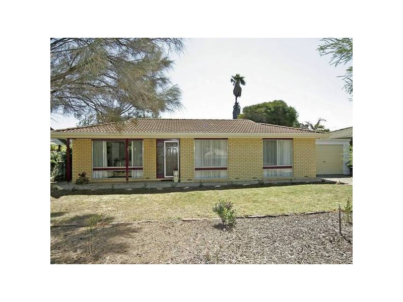 29 Robertson Rd, Moana SA 5169