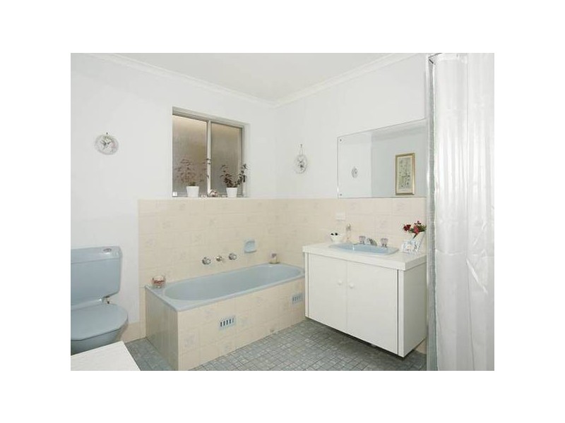 29 Robertson Rd, Moana SA 5169