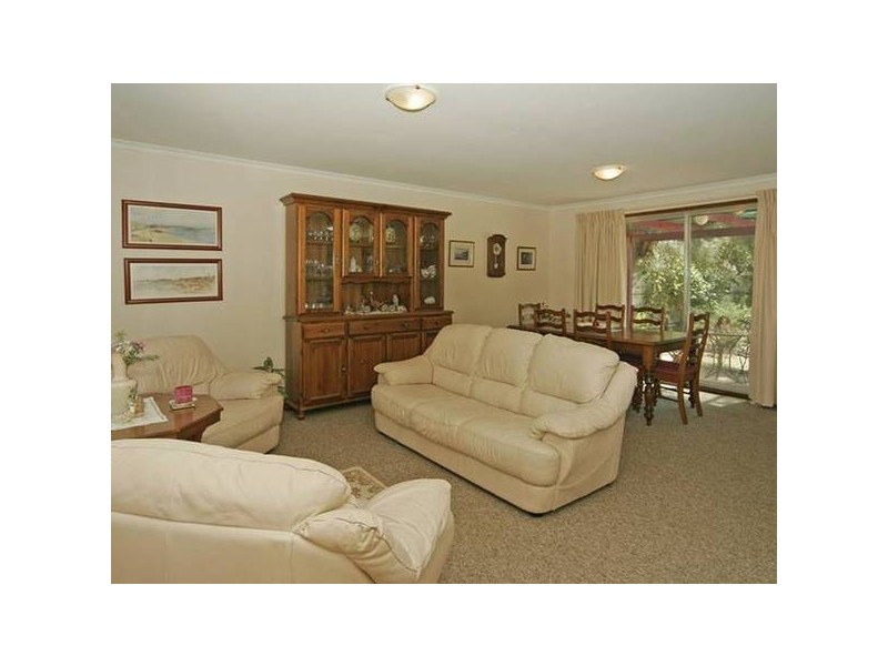 29 Robertson Rd, Moana SA 5169