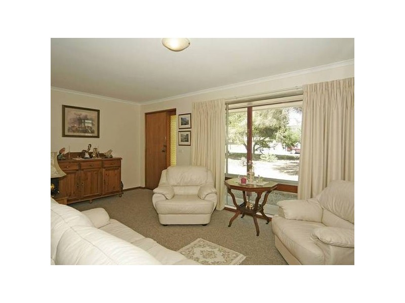 29 Robertson Rd, Moana SA 5169