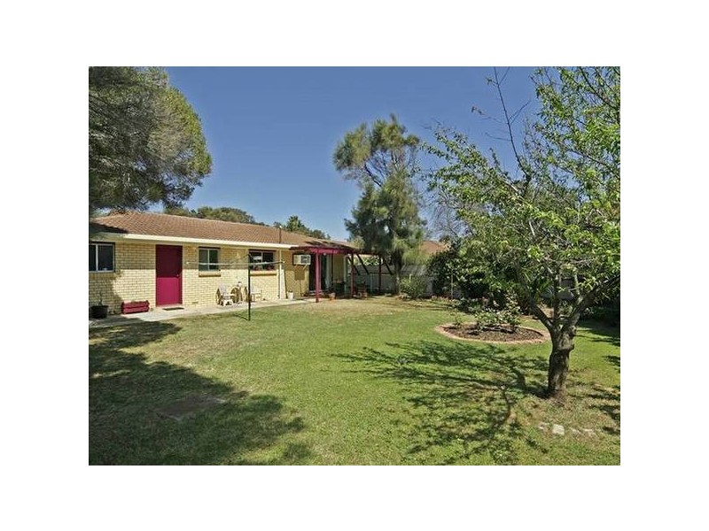 29 Robertson Rd, Moana SA 5169