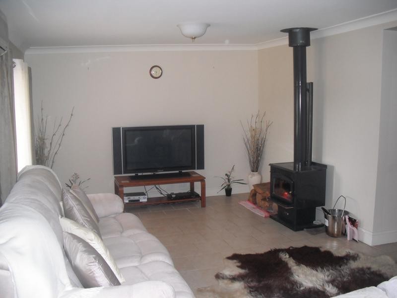 17 Russell, Branxton NSW 2335