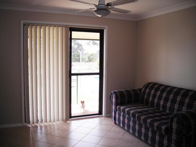 3 Mitchell, North Rothbury NSW 2335