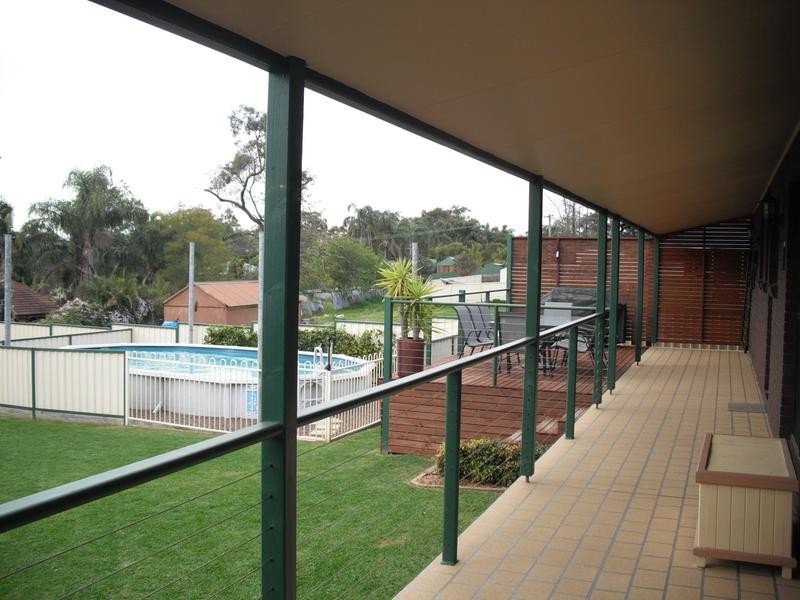3 Mitchell, North Rothbury NSW 2335