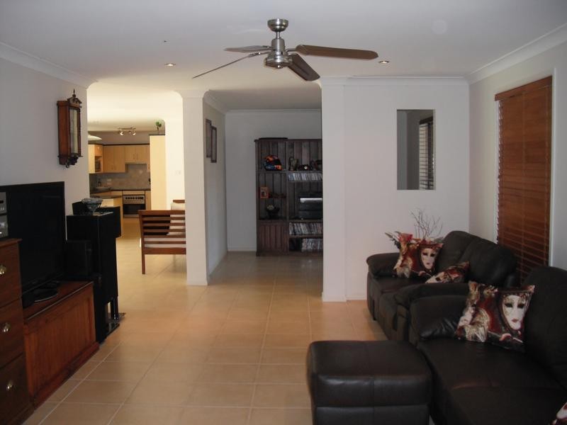20 Sutton Grove, Branxton NSW 2335