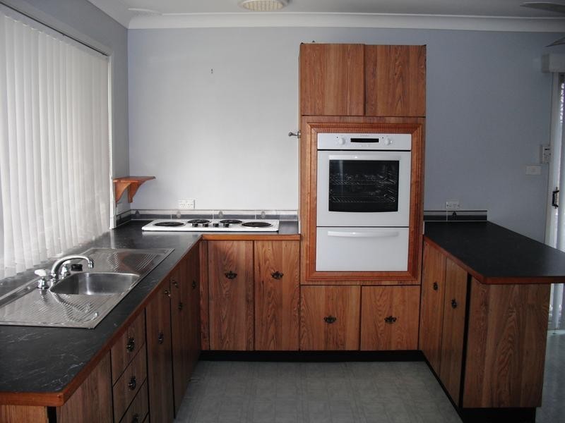 10 Queen, Branxton NSW 2335