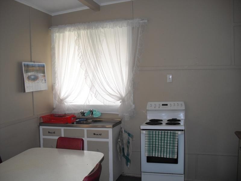 1 Whitburn Street, Greta NSW 2334