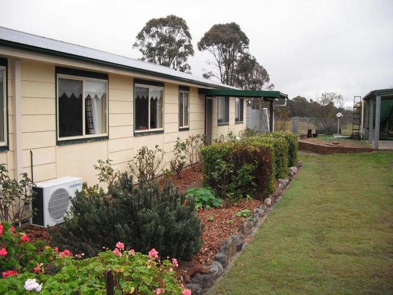 1535 Maitland Vale Road, Lambs Valley NSW 2335