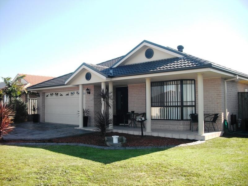 14 Poplar level Terrace, Branxton NSW 2335