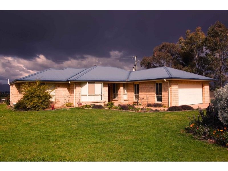 109 Martindale Road, Denman NSW 2328